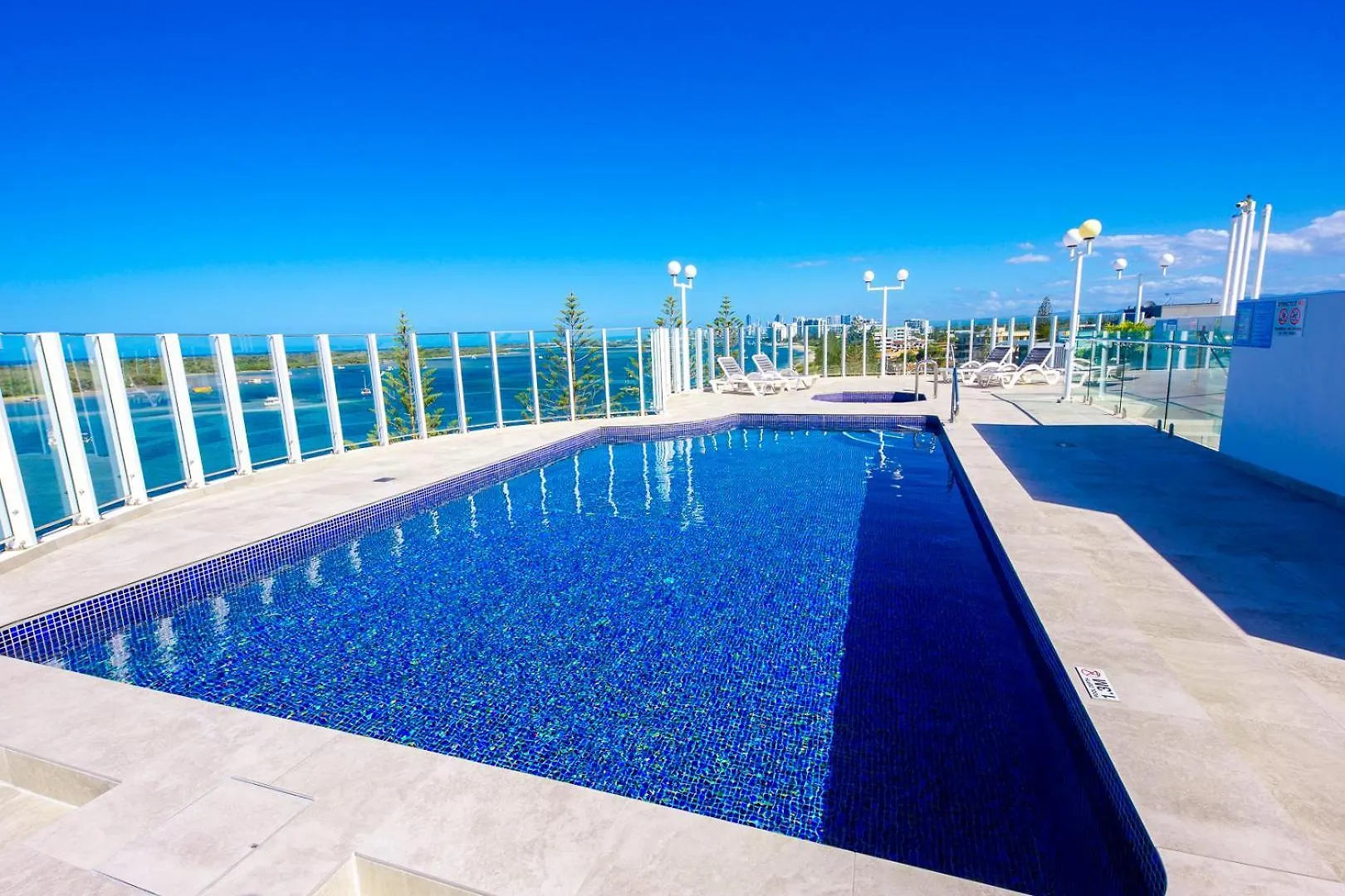 The Atrium Resort Χρυσή Ακτή Ξενοδοχείο με διαμερίσματα