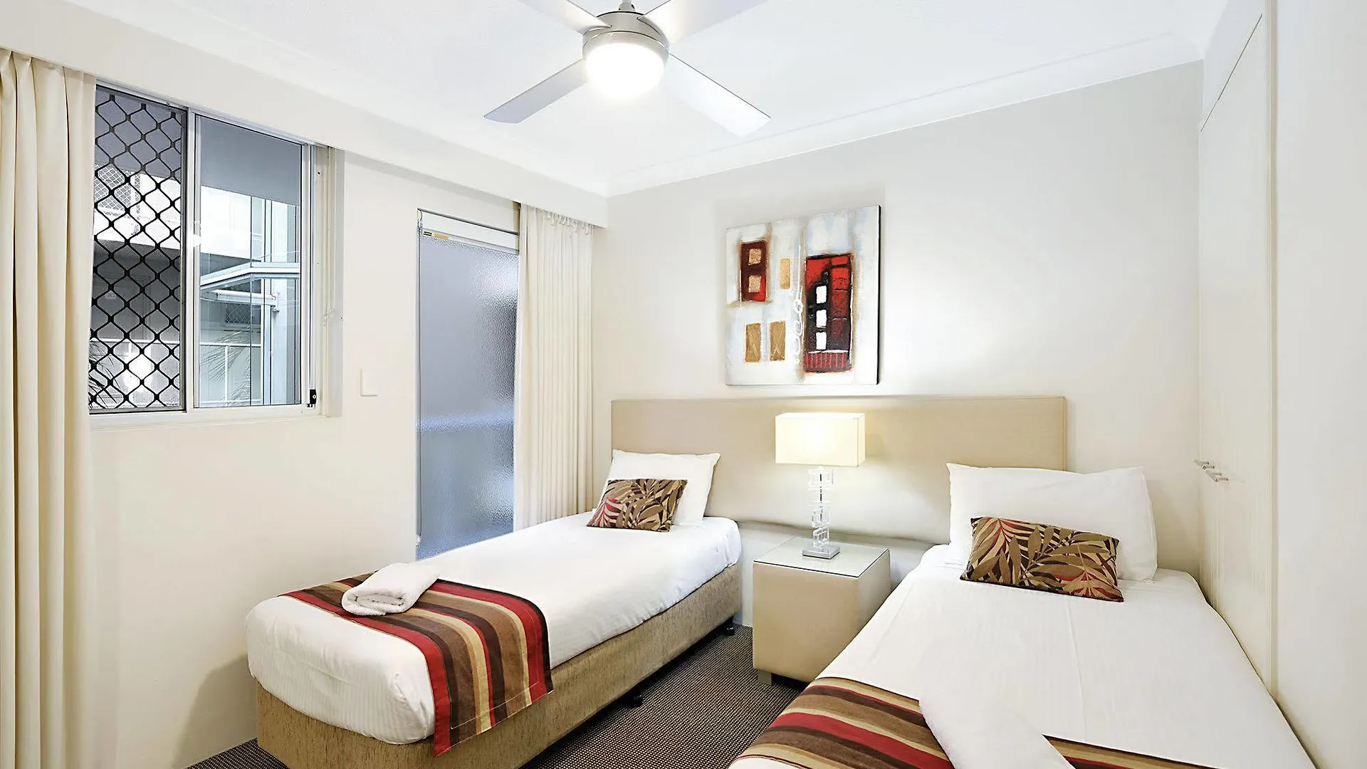 The Atrium Resort Χρυσή Ακτή Ξενοδοχείο με διαμερίσματα
