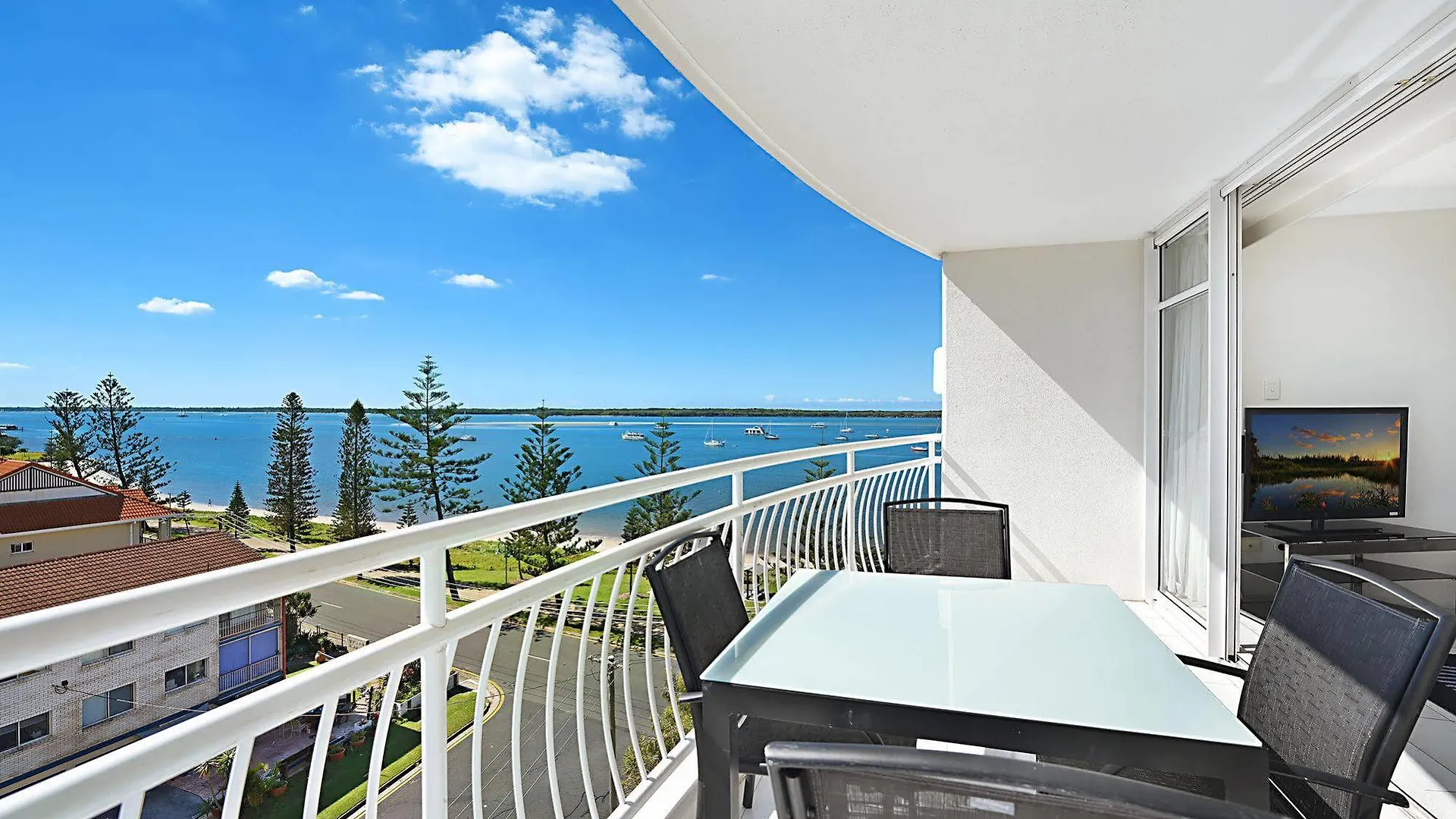 The Atrium Resort Χρυσή Ακτή 4*,